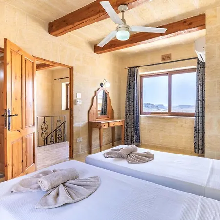 别墅 Pergola Farmhouses Gozo *